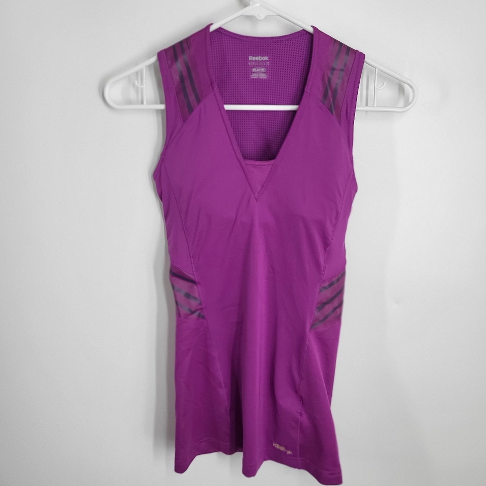 Reebok Athletic Top w/ Built in Bra